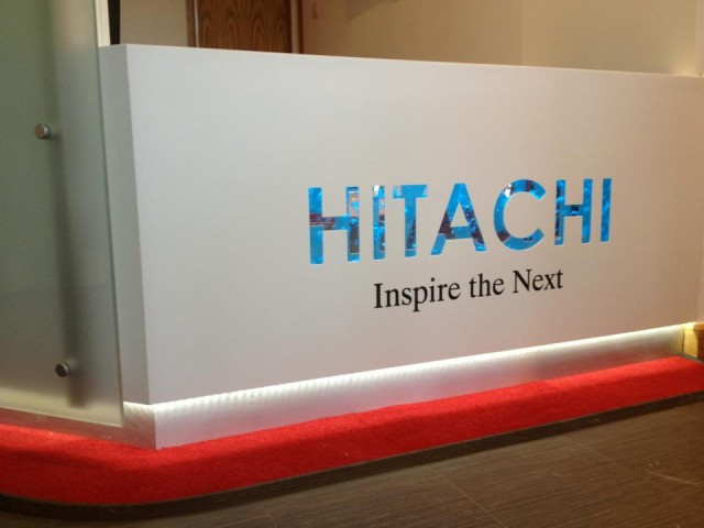 hitachi bubbling reception desk